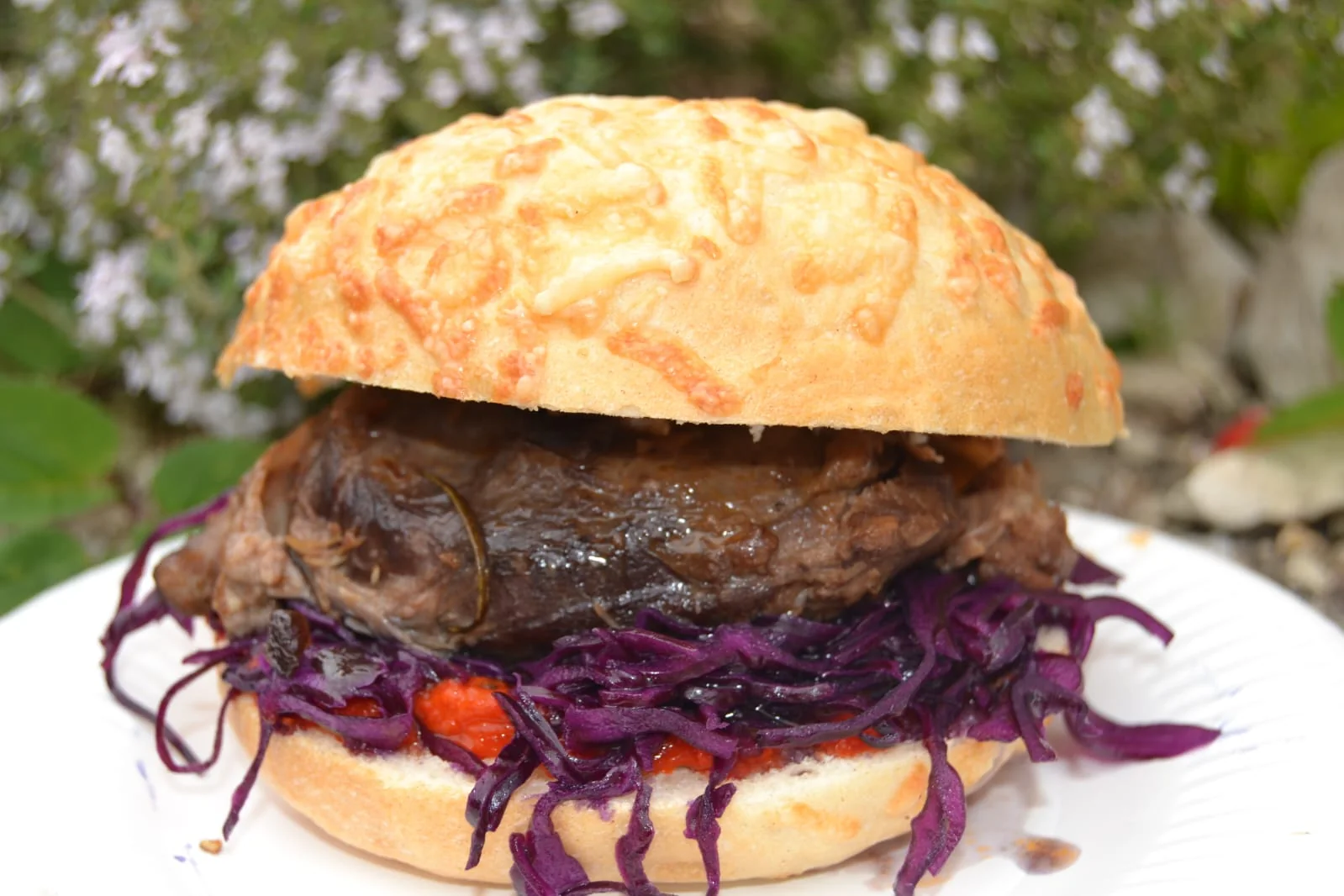Individuell belegter Burger von Boerny's Foodtruck